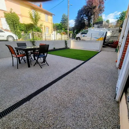 La Maisonette *